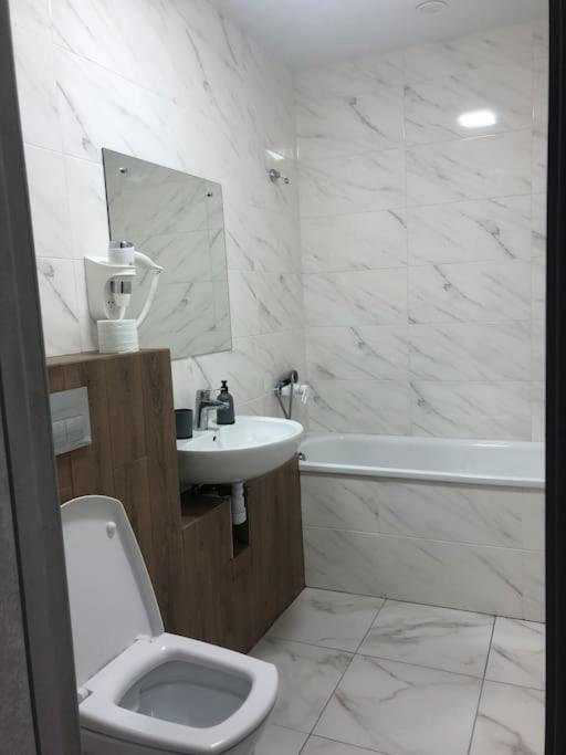 Apartment On Zarwanska Street Каменец-Подольский Экстерьер фото